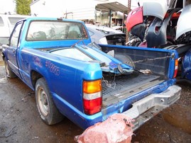 1992 MITSUBISHI PICK UP BLUE STD CAB 2.4L MT 2WD 193885